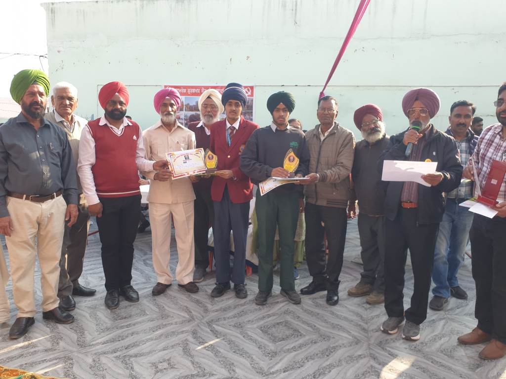 ਸ਼ਹੀਦ ਮਾਸਟਰ ਗਿਆਨ ਸਿੰਘ ਸੰਘਾ ਦੀ ਯਾਦ ਵਿਚ ਚਿੱਤਰਕਲਾ ਮੁਕਾਬਲੇ ਕਰਵਾਏ